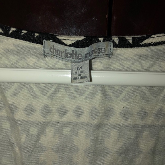 Charlotte Russe Tribal Print Crop Top - Picture 3 of 3